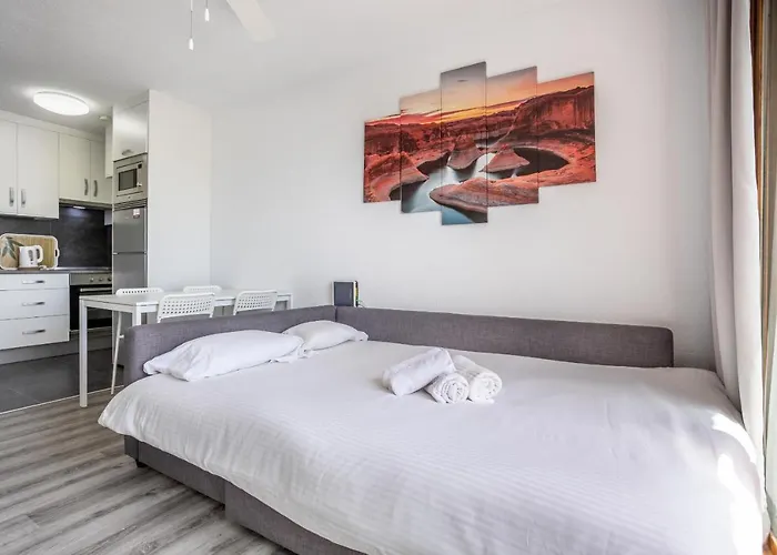 Garden Pool And Sea View By Lovetene Lejlighed *