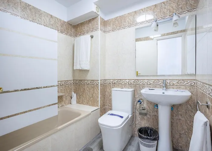 Апартаменти Garden Pool And Sea View By Lovetene *